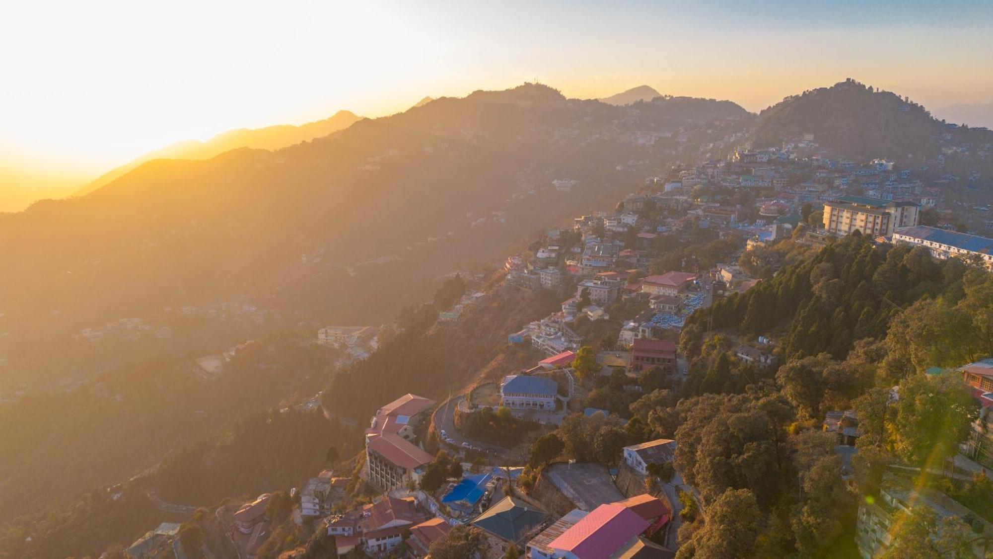 Perfectstayz Valley Vista 5 Min Walk To Mall Road Mussoorie Bagian luar foto